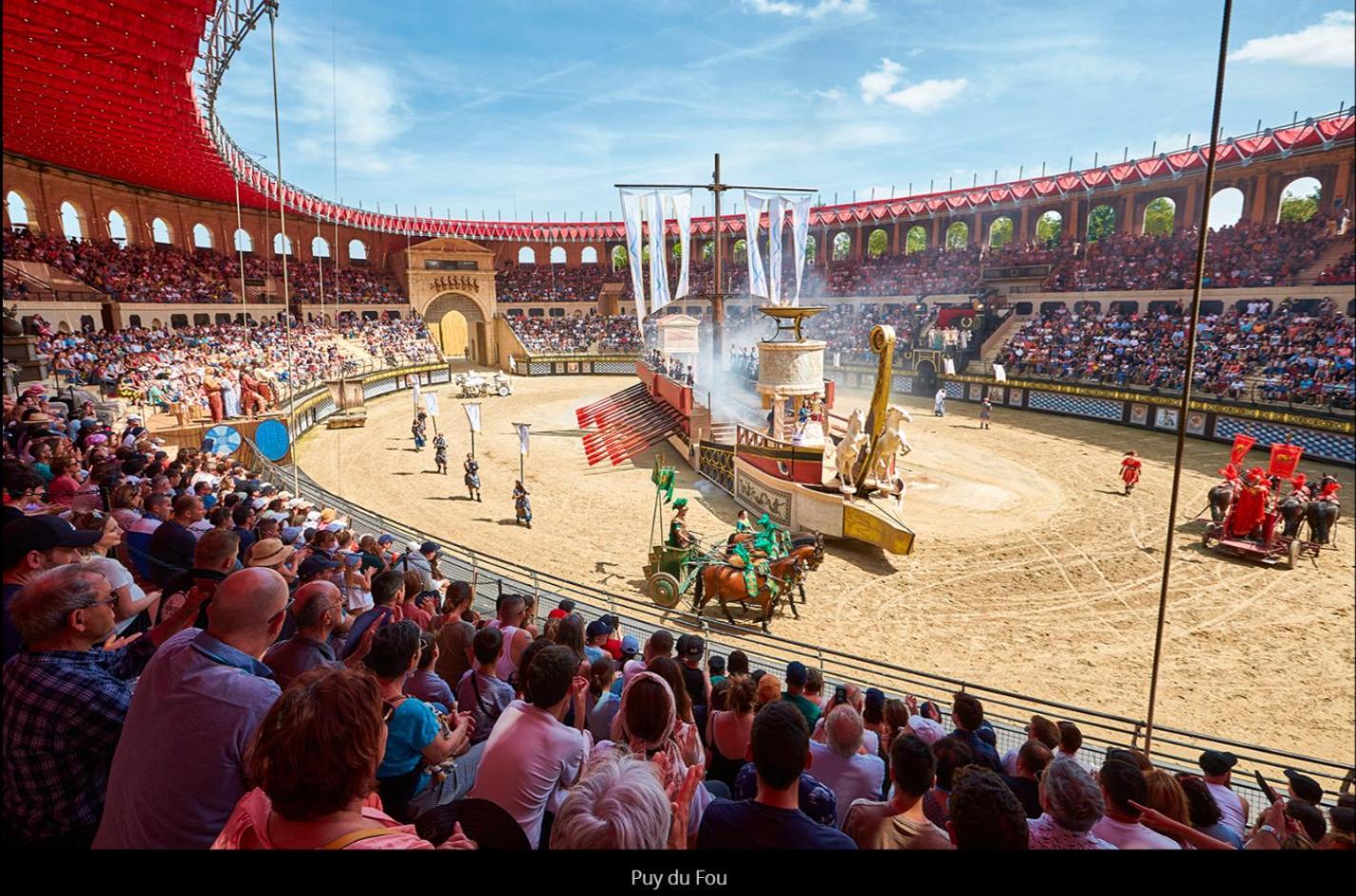 Gite De La Fecleval 6 Personnes Proche Du Puy Dufou Saint-Mesmin  Экстерьер фото